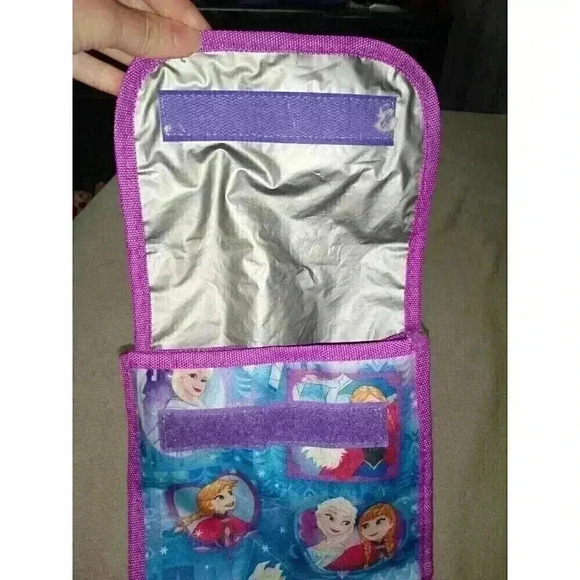 Disney's Frozen Girl's Lunch Bag/Box Movie Themed - Picture 5 of 7